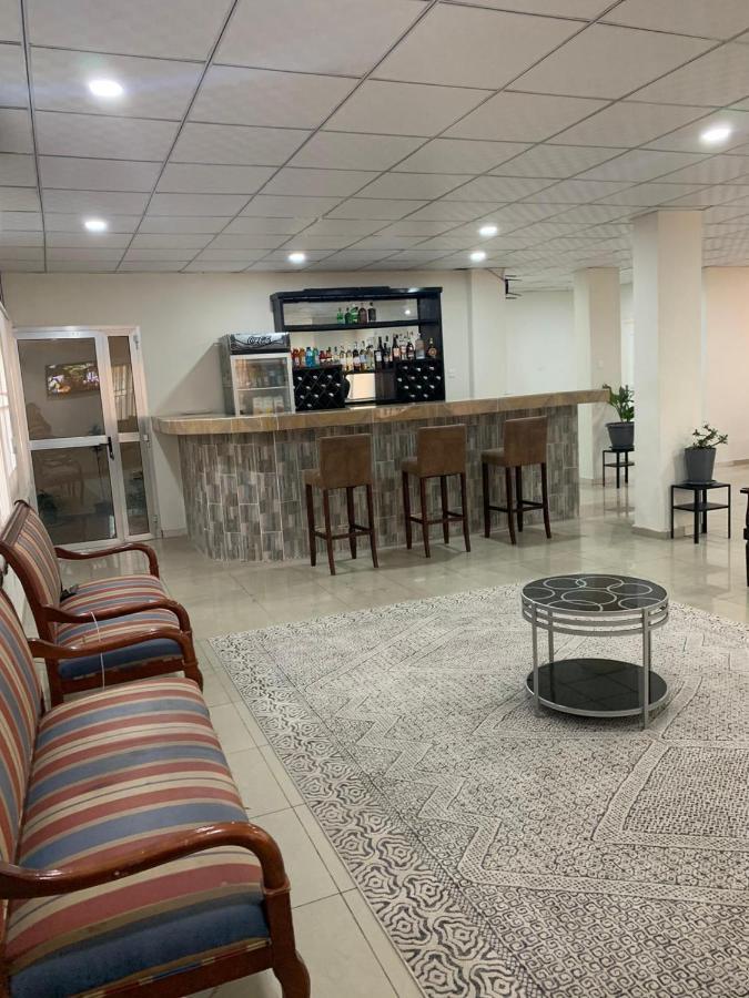 Sky Inn Hotel Фрітаун Екстер'єр фото