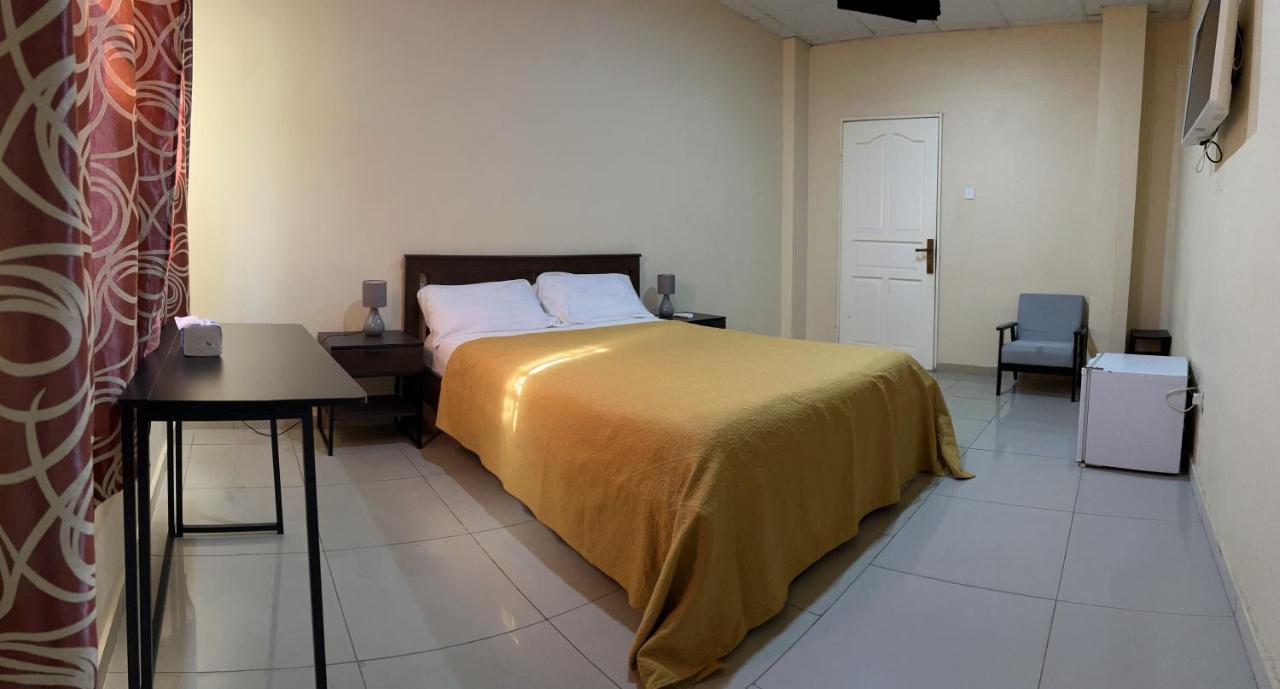Sky Inn Hotel Фрітаун Екстер'єр фото