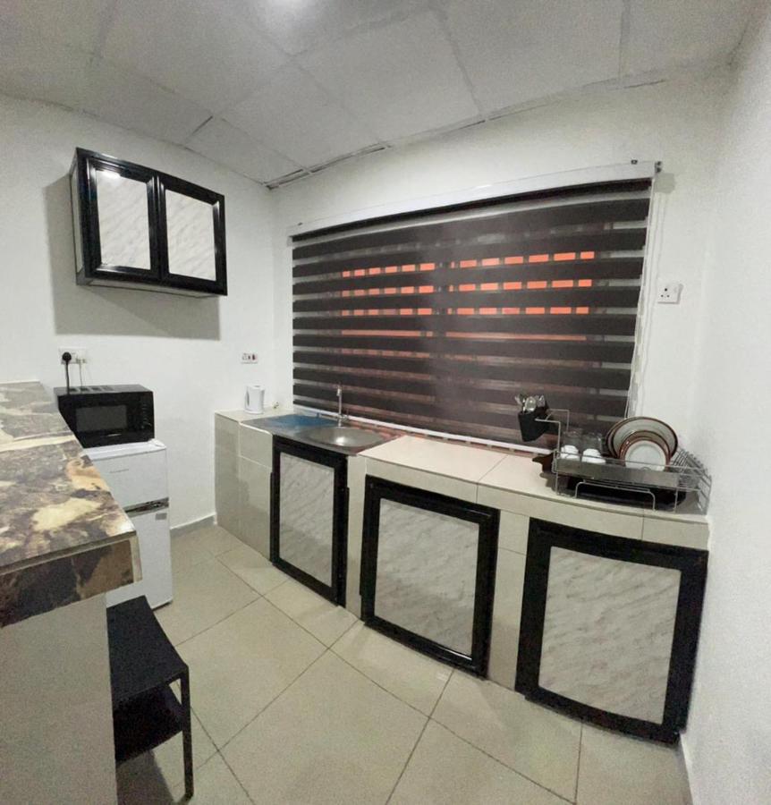 Sky Inn Hotel Фрітаун Екстер'єр фото