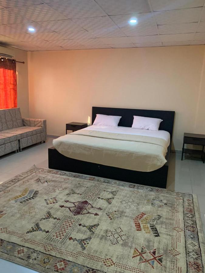 Sky Inn Hotel Фрітаун Екстер'єр фото