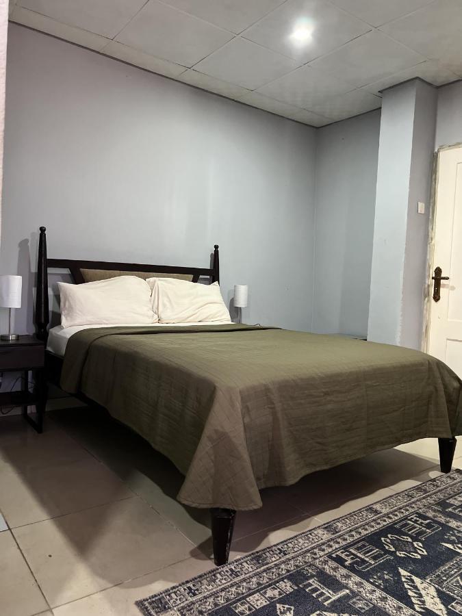 Sky Inn Hotel Фрітаун Екстер'єр фото